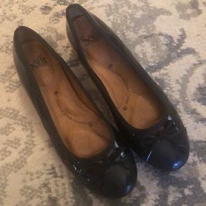 Sofft black patent leather flats